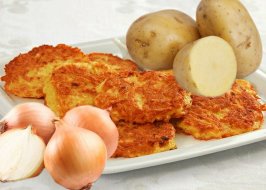 Ни варить, ни жарить: Картофельные драники без яиц и муки заменят скучное пюре