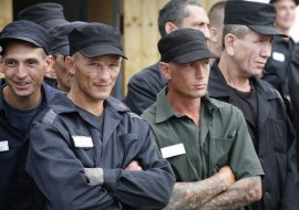 Бизнес черных зон. Как украинские воры в законе наживаются на арестантах