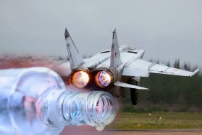 Спивались все поголовно: Истребитель МиГ-25 сняли с вооружения из-за алкоголизма пилотов