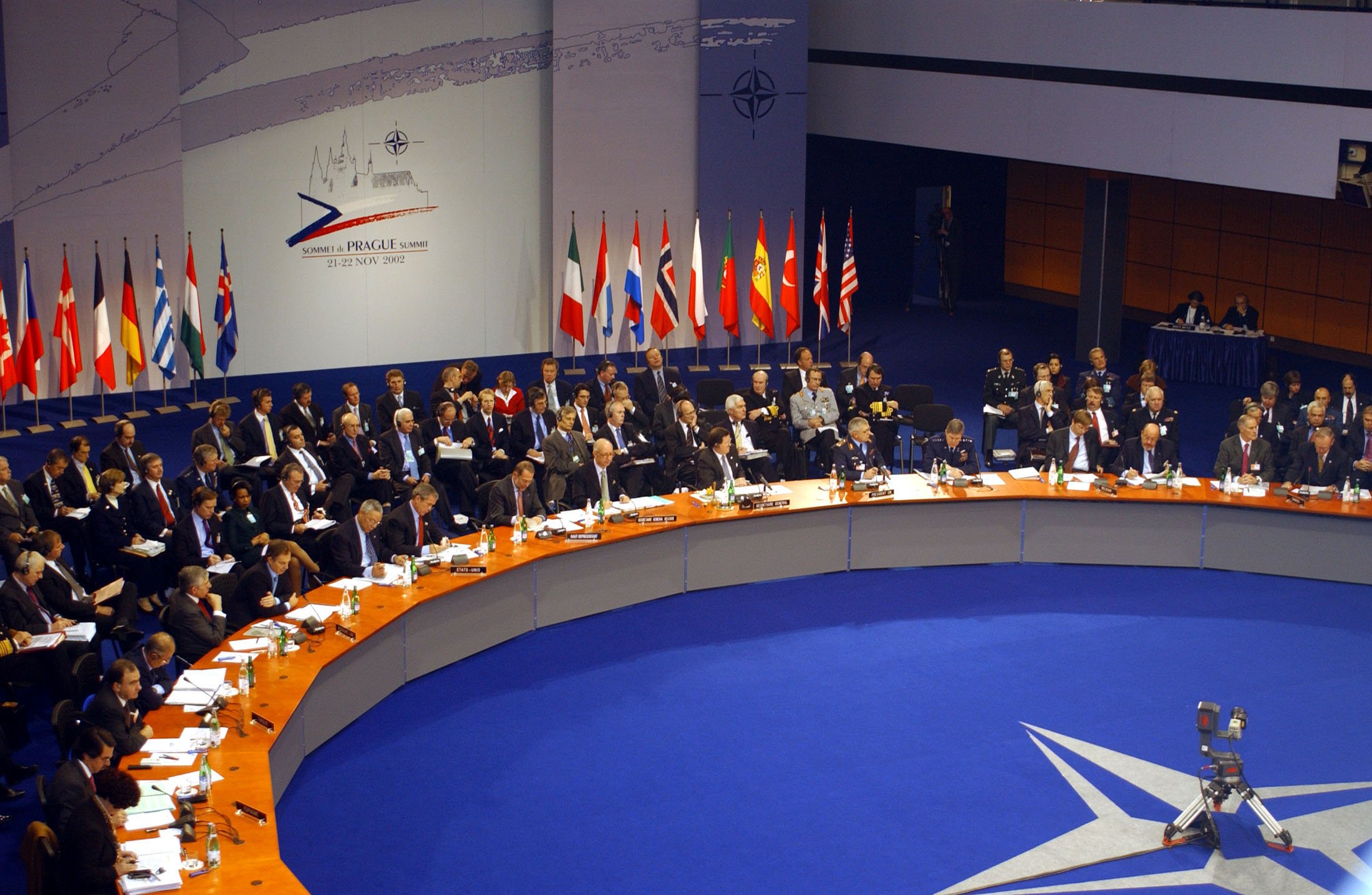 В нато ли армения. Саммит НАТО 2001. Саммит НАТО 1999. Саммит ЕС НАТО. Парламентская Ассамблея НАТО.