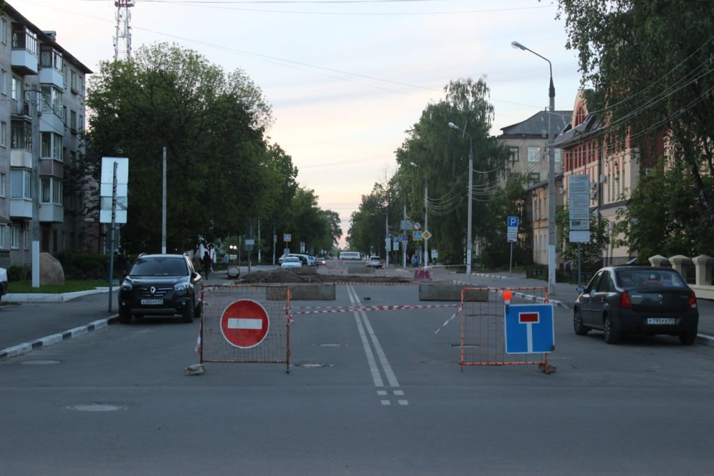 Mitti бул радищева. Перекресток Тверская Тверской бульвар. Тверской проспект регион.