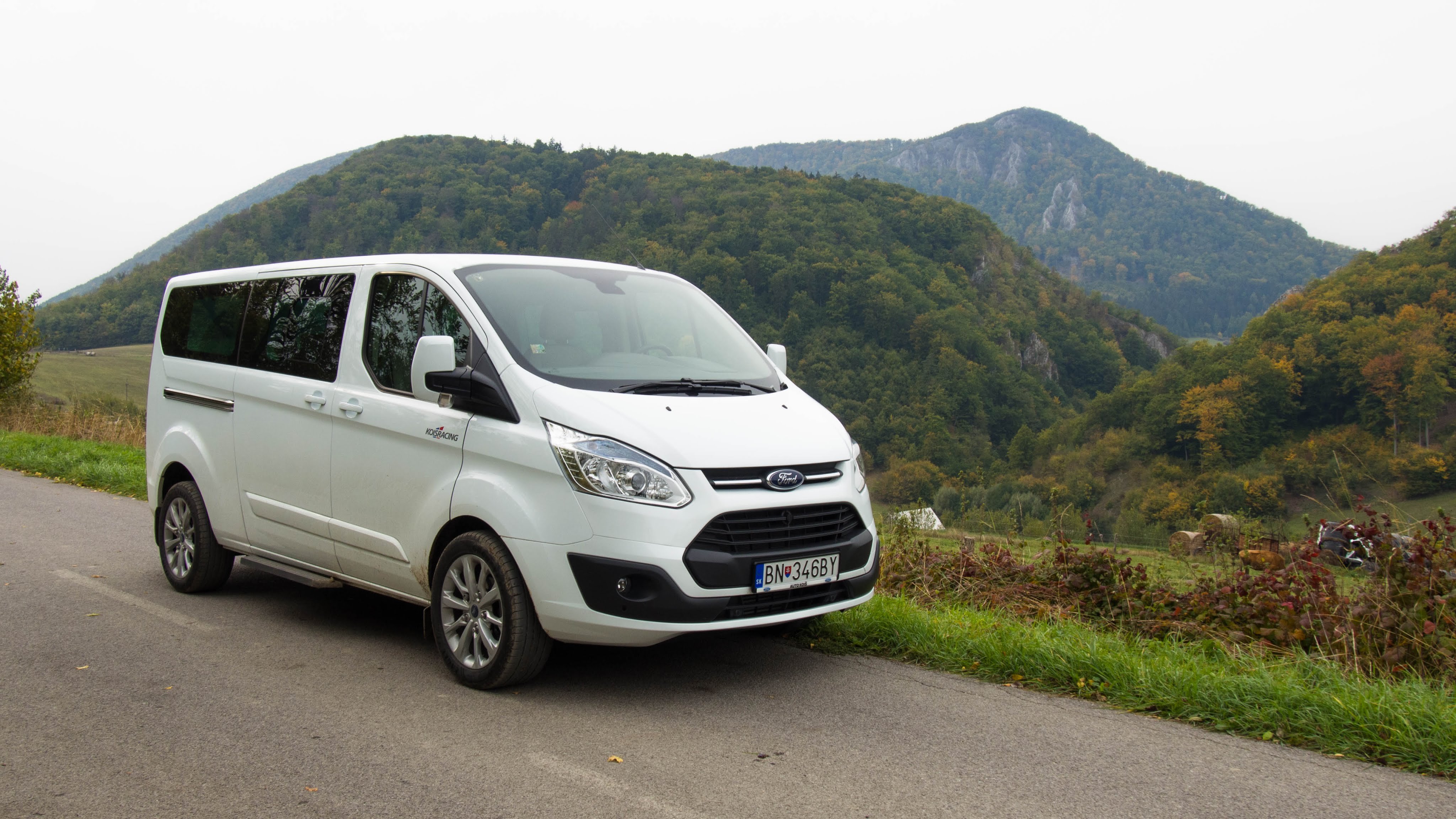 Ford custom. Ford Tourneo Custom. Ford микроавтобус Tourneo Custom. Ford Tourneo Custom 2015. Ford Transit Tourneo.