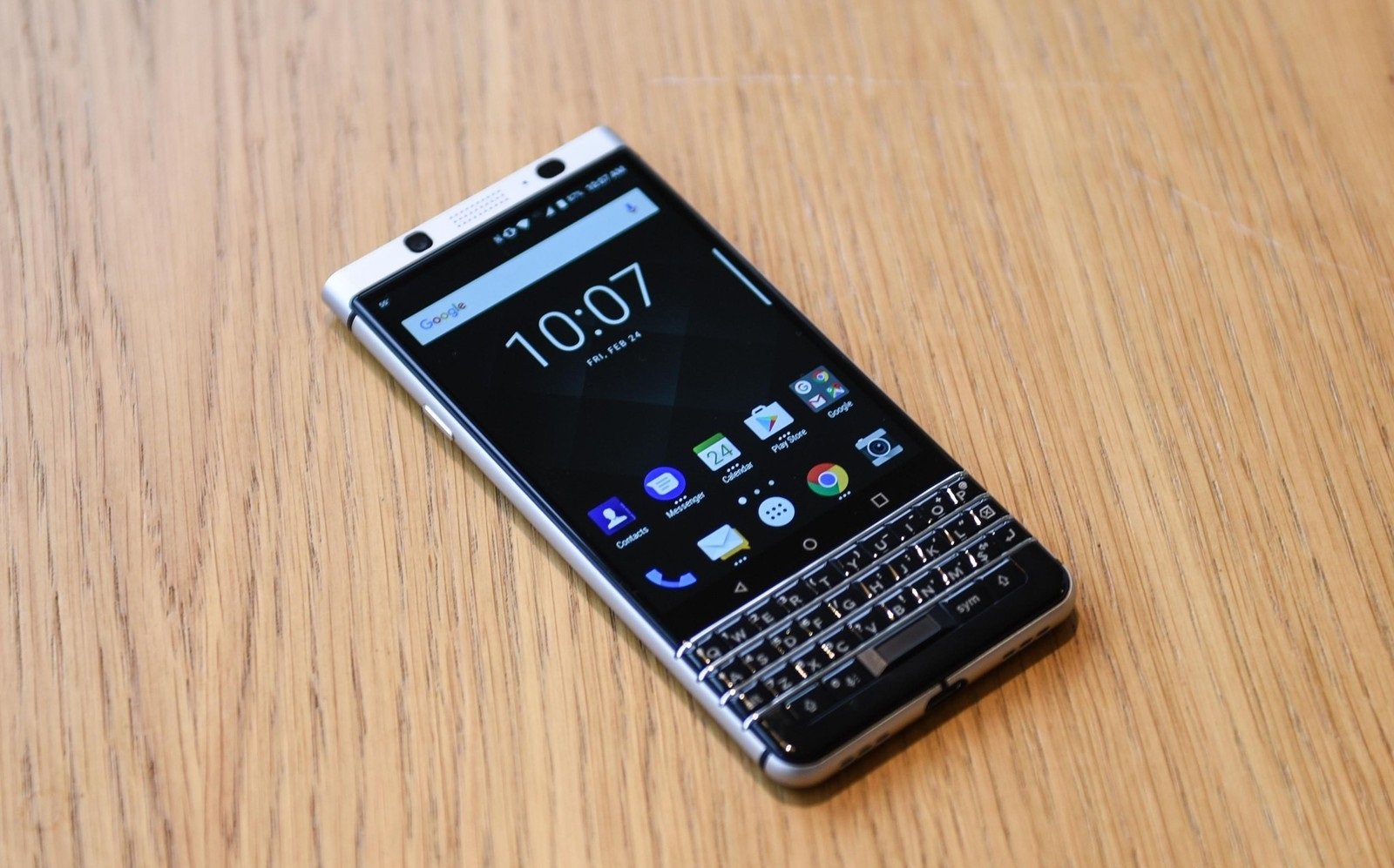 blackberry keyone