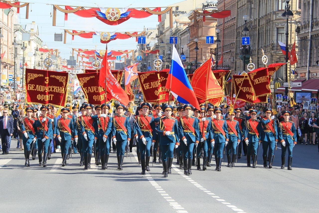 Страны празднующие день победы. Парад 9 мая в Санкт-Петербурге. Парад 9 мая. День Победы парад. День Победы Санкт Петербург.