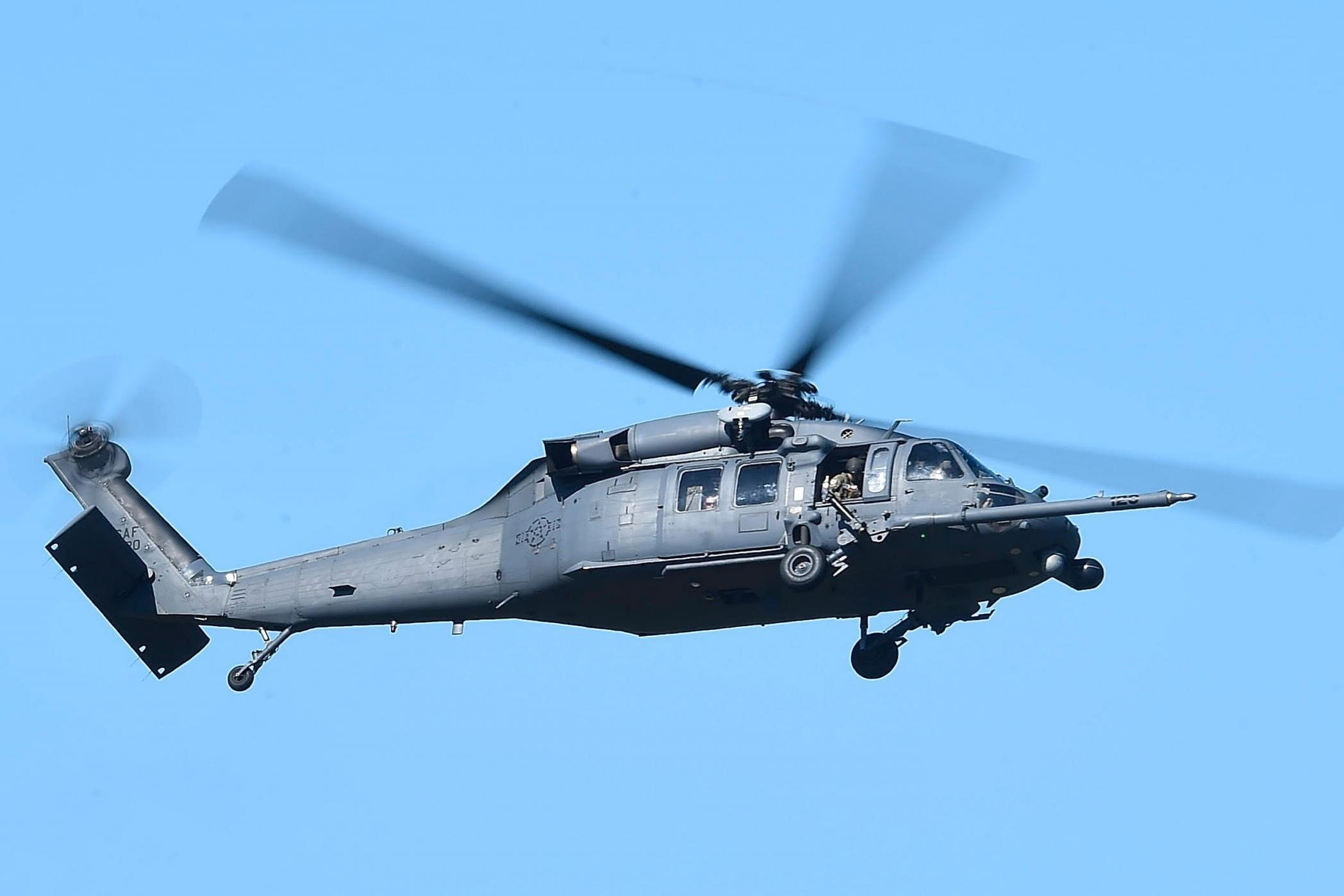 Скинь вертолет. S61 вертолет Ирак. Американские военные вертолеты. Боевые вертолеты США. Военный вертолёт джейлбрей.