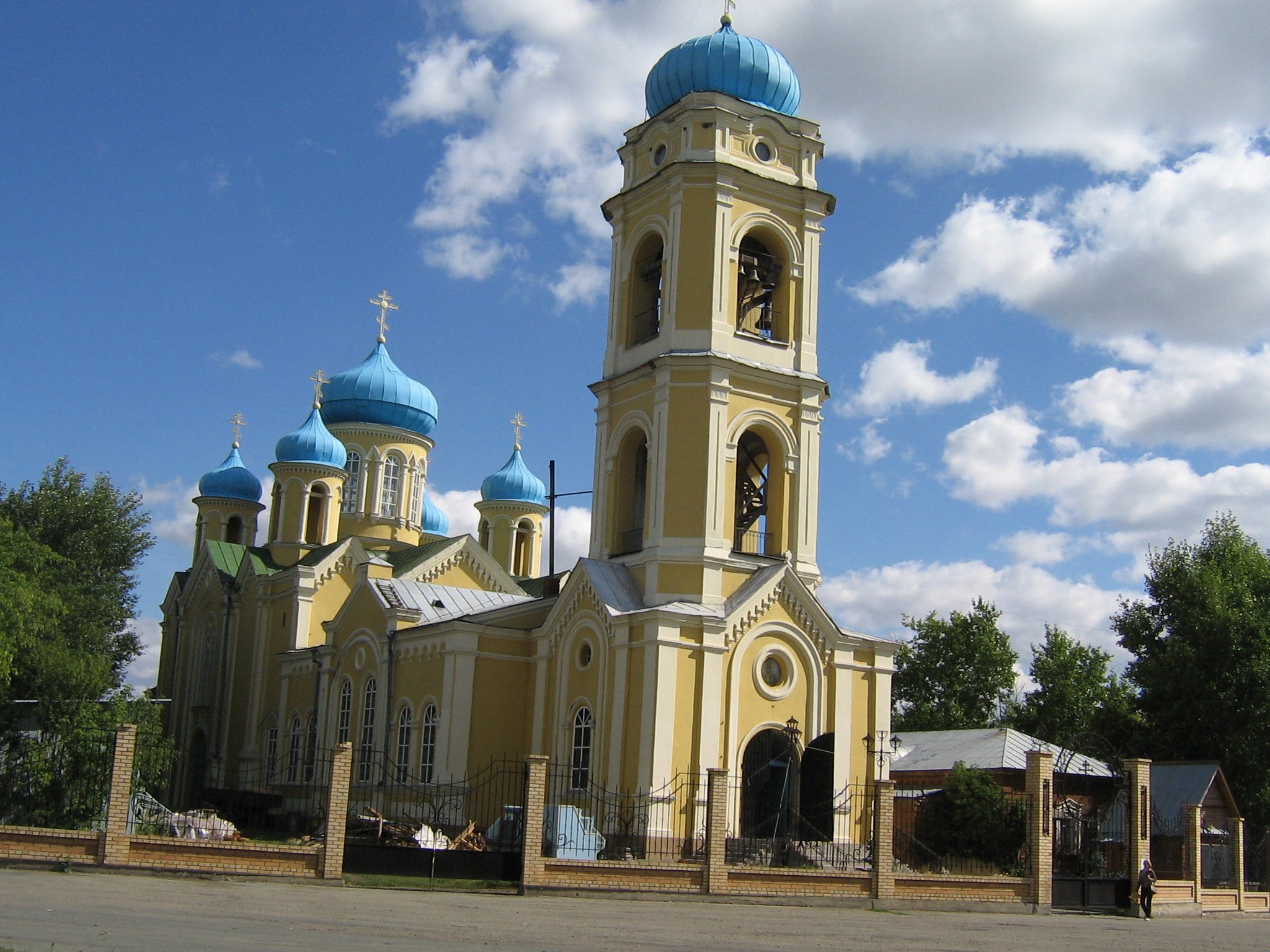 Памятники в Верхнеуральске Челябинской области