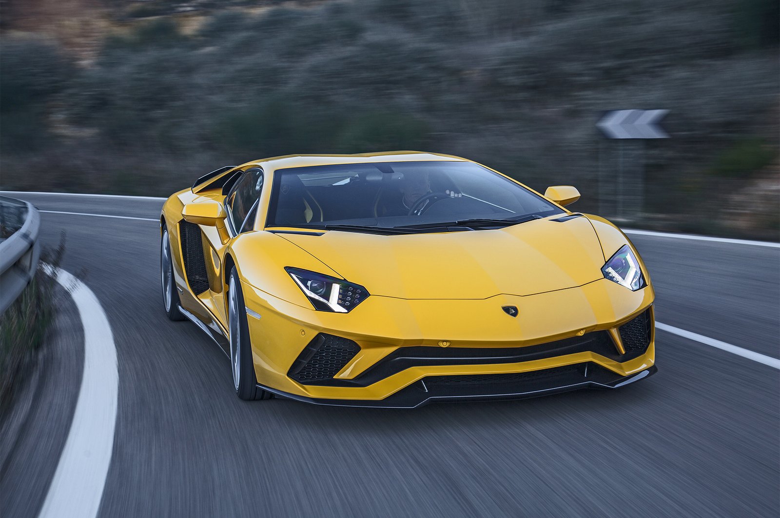 Lamborghini Aventador 2020 Red