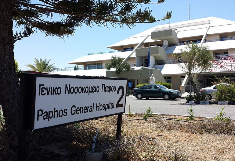 Русская туристка погибла в номере отеля на Кипре