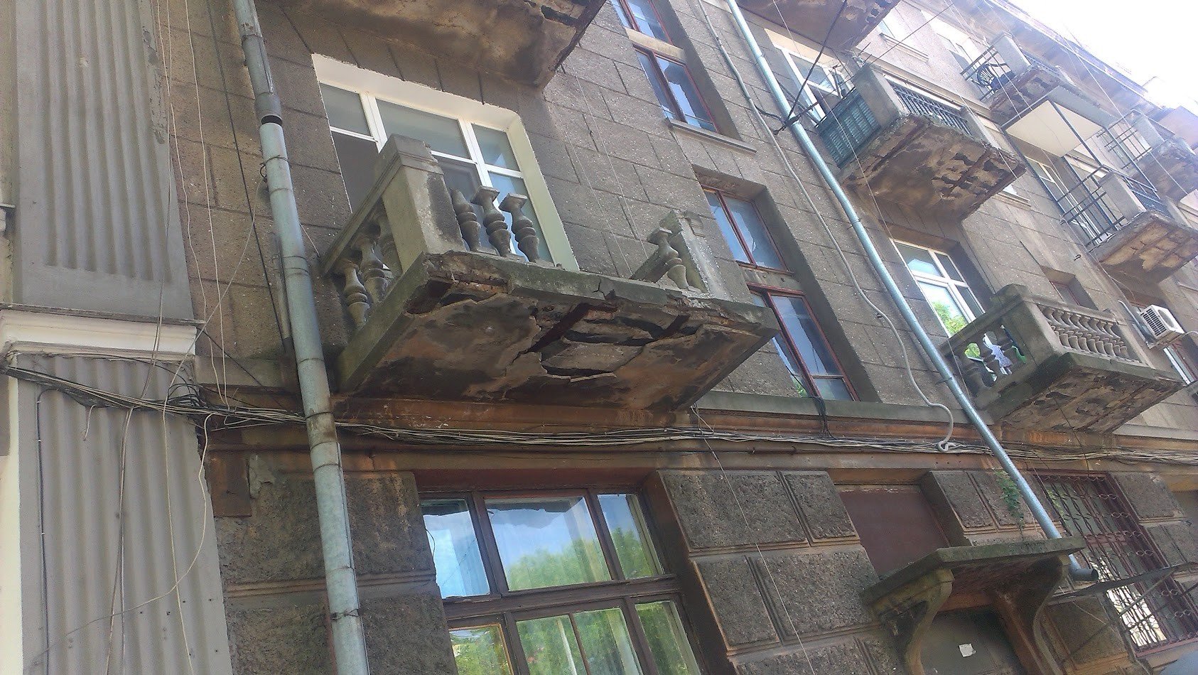 Обрушение балкона
