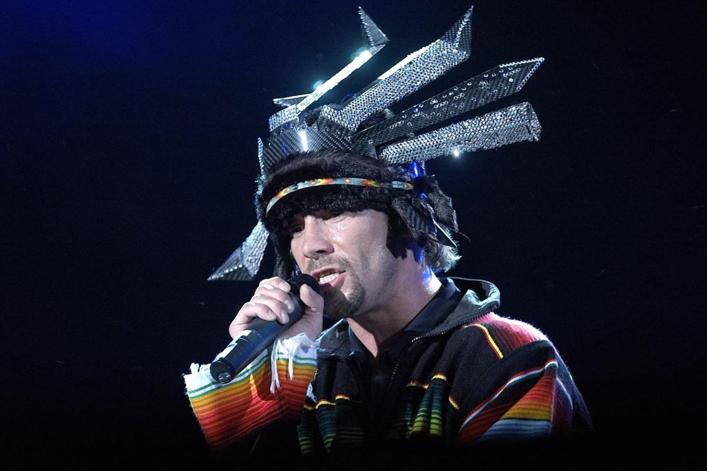 Jamiroquai слушать. Группа Jamiroquai. Jamiroquai 2022. Jamiroquai 2023. Jamiroquai 2024.