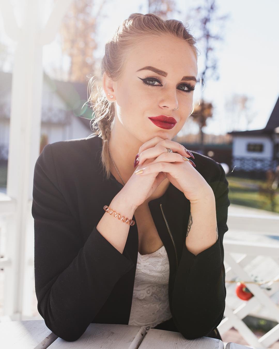 Звезду «Дома-2» отравляют на принудительное лечение из-за приступов ярости