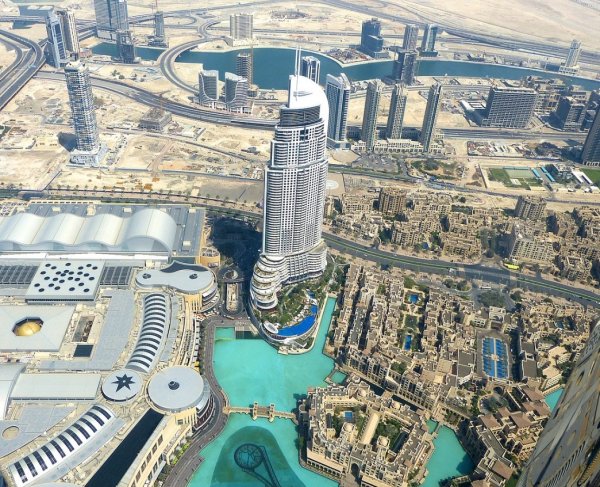 Власти ОАЭ простили гражданам долги на сумму около $100 млн