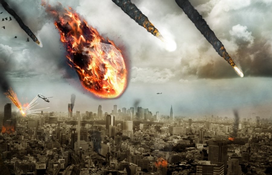 Конец света 8 апреля 2024. Метеорит падает на город. Падение астероида на город. Конец света метеорит. Падение метеорита на город.