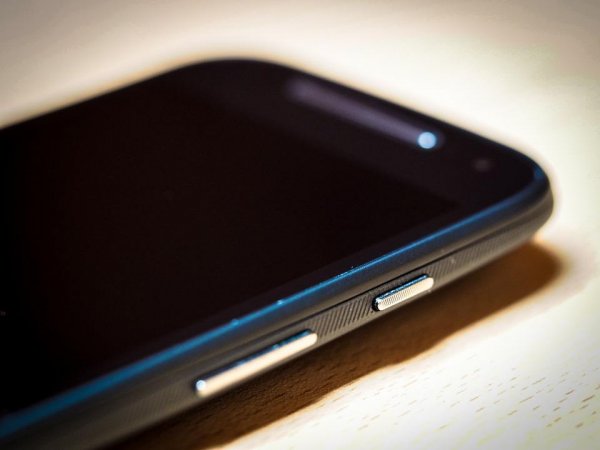 Камбэк от Motorola: Секретный смартфон может обойти iPhone