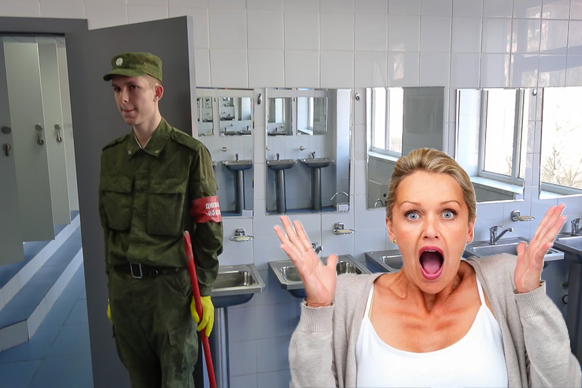 Армия в моем телефоне. Солдат моет туалет в армии.