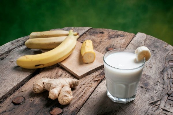 Имбирь и кожура - очистят организм на ура: Детокс-диета на банане избавит от токсинов