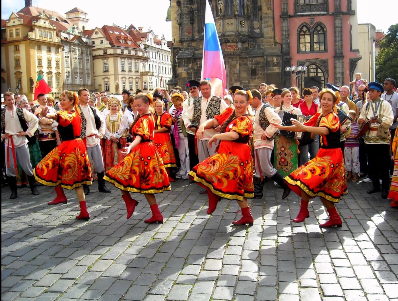 Русские в германии. Чешский национальный танец. Чехия танцы. Российские немцы.