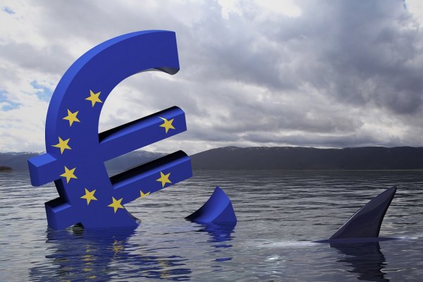 Евро перестанет существовать Лидеры европейских стран заявляют о скором отказе от единой валюты