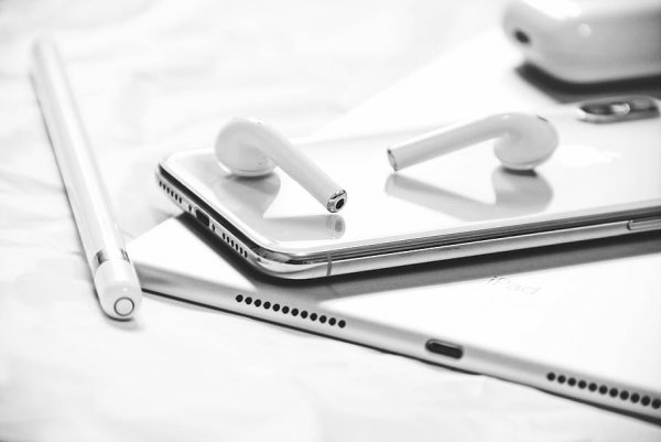 EarPods перестанут идти в комплекте с IPhone 12  мнение аналитика