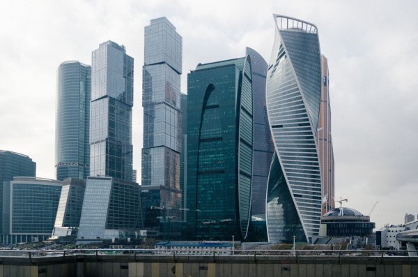 Тинькофф провел крупнейшую сделку на рынке недвижимости России