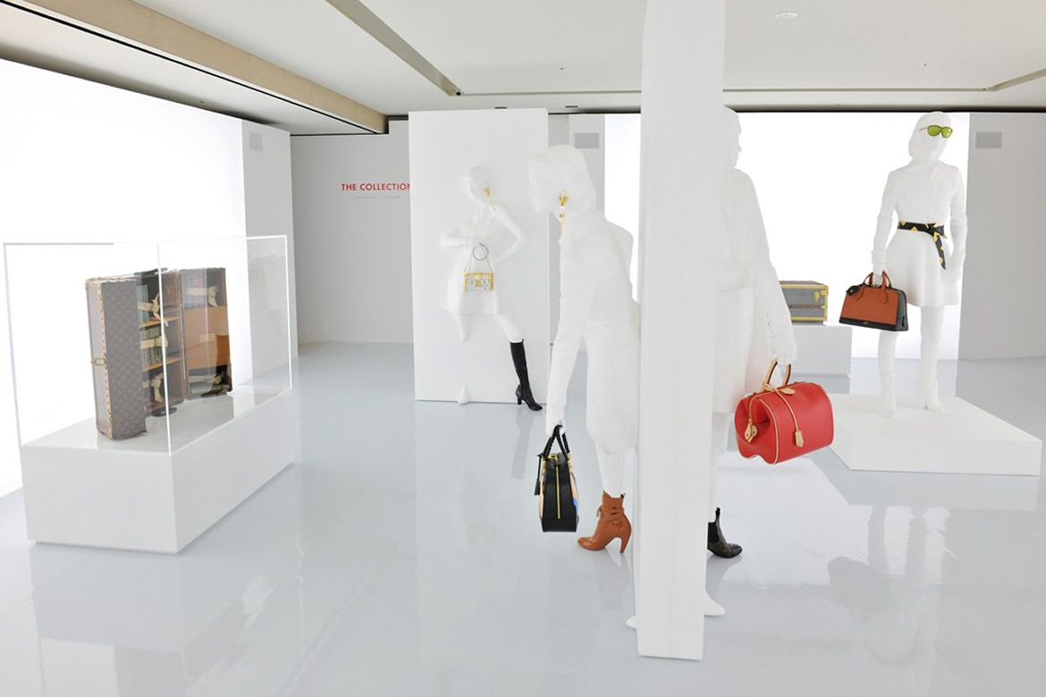 Louis Vuitton провел выставки в Шанхае и Токио