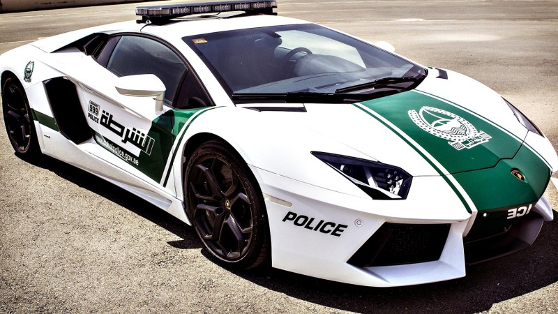 Полицейский Авентадор Дубаи